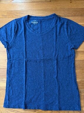🧢 J. Crew Re-imagined heather indigo blue girlfriend tee. Size S.
